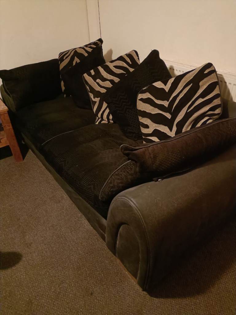 2 Seater sofa 