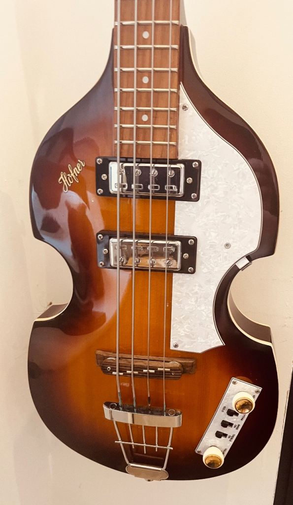 Hofner B Bass HI series 
