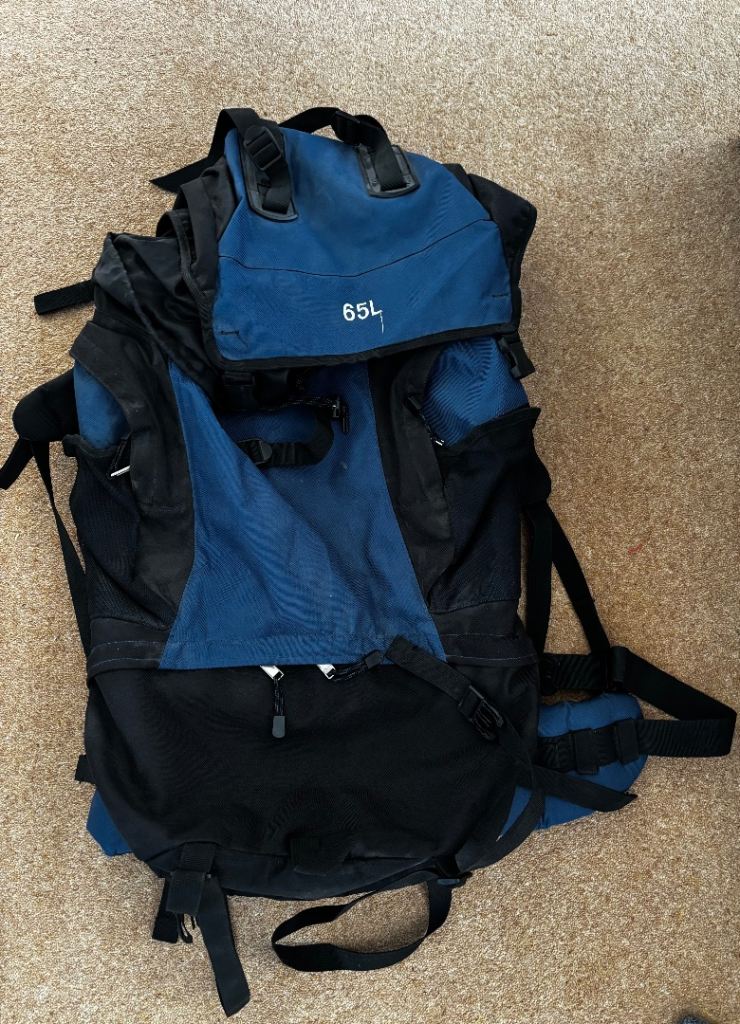 Large Blue and Black 65L Rucksack – Good Condition