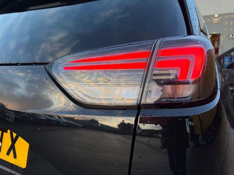 2022 Vauxhall Crossland Ultimate Turbo HATCHBACK Petrol Manual