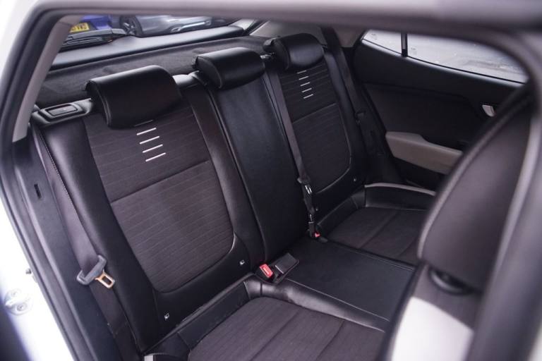 2022 Kia Stonic 1.0 T-GDi MHEV Connect SUV 5dr Petrol Hybrid Manual Euro 6 (s/s) (118 bhp) HATCHB...