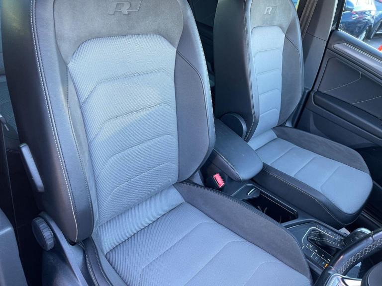 2020 Volkswagen Tiguan 1.5 TSI EVO R-Line Tech DSG Euro 6 (s/s) 5dr ESTATE Petrol Automatic