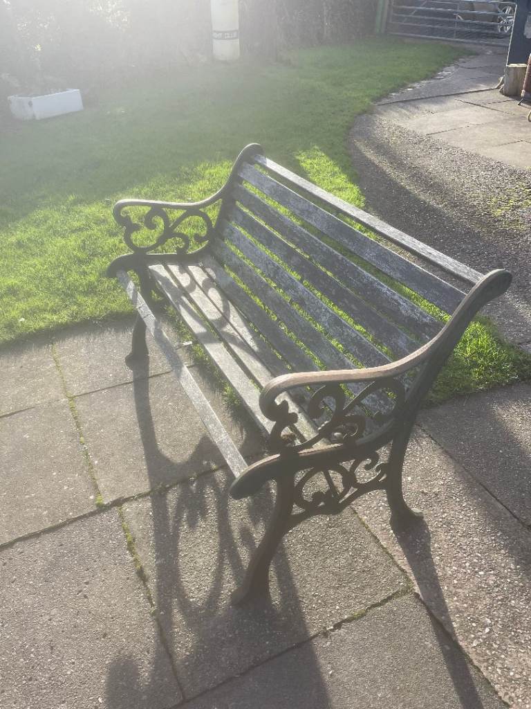 image for GARDEN BENCH