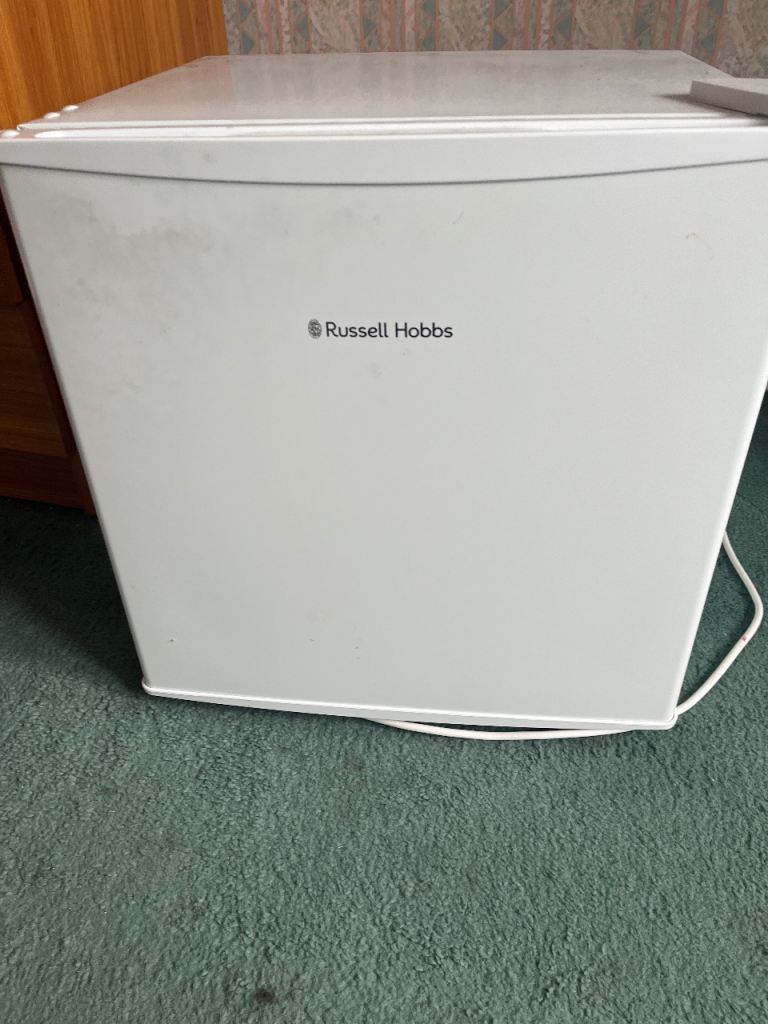 Mini Russell Hobbs Freezer