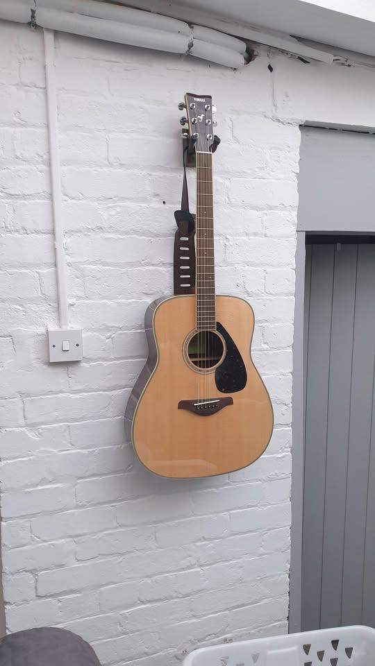 Guitar Lessons - Mobile Tutor