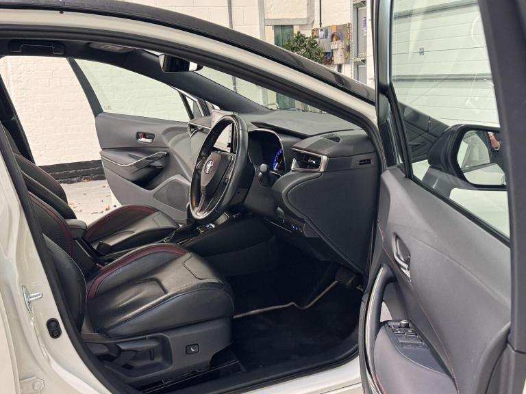 2020 Toyota Corolla 2.0 VVT-i Hybrid Excel 5dr CVT HATCHBACK PETROL/ELECTRIC Automatic