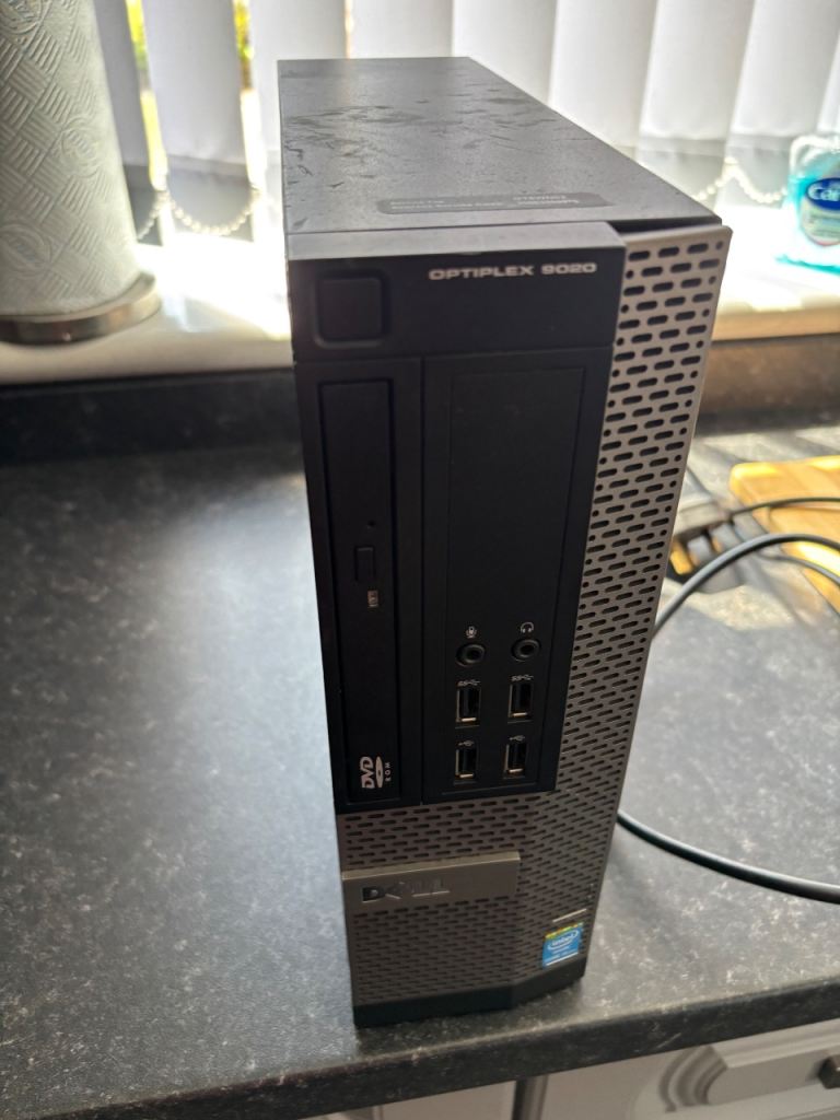 Dell optiplex 9020 tower only working spare/ repair 
