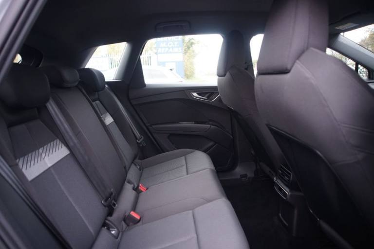 2022 Audi Q4 e-tron 35 Sport SUV 5dr Electric Auto 55kWh (170 ps) ESTATE ELECTRIC Automatic