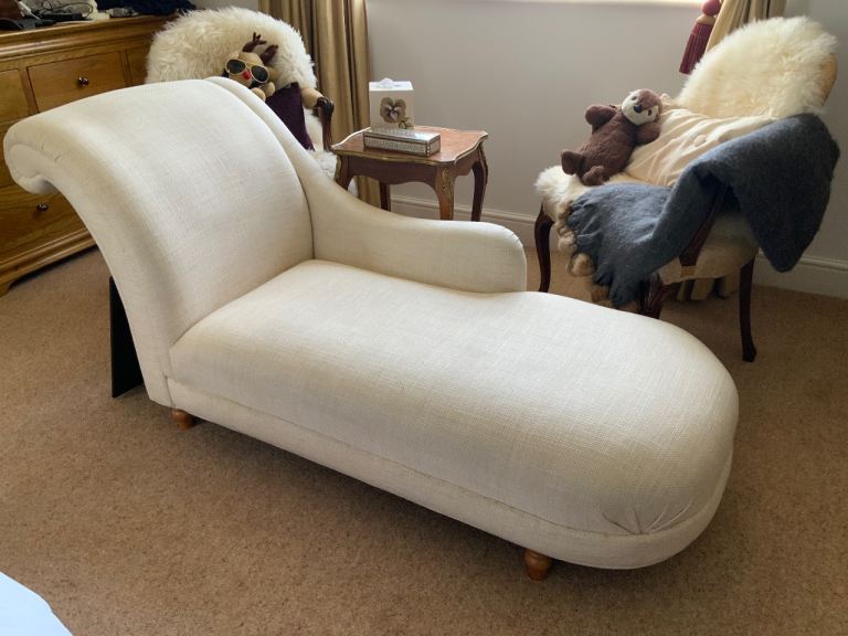Laura Ashley Lounge