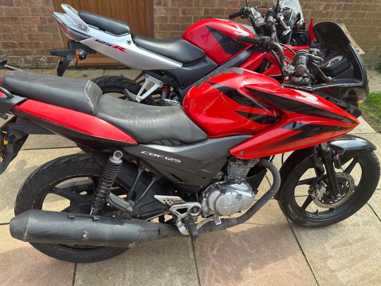Honda CBF125 breaking 2012 LEICESTER BIKE BREAKERS 
