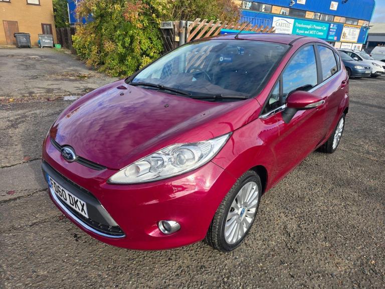 2011 Ford Fiesta 1.4 Titanium 5dr HATCHBACK Petrol Manual