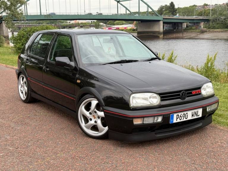 1996 P VOLKSWAGEN GOLF