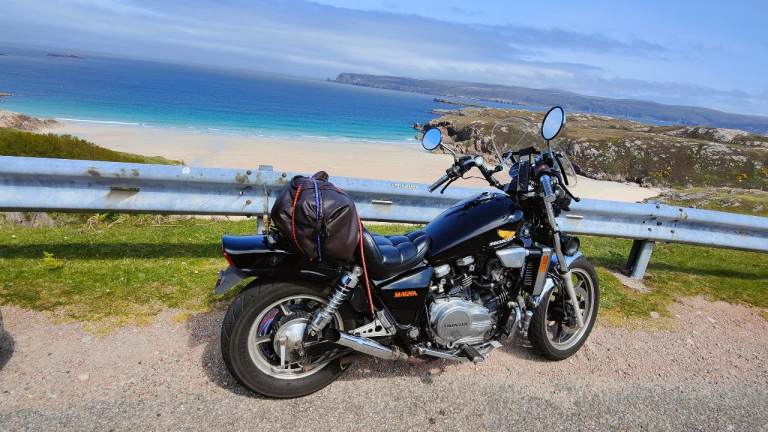 Honda, 1986, 699 (cc)