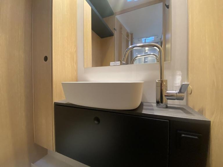 2025 SUNLIGHT T68 XX EDITION 4 BERTH MOTORHOME