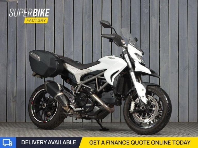 2014 14 DUCATI HYPERSTRADA 821