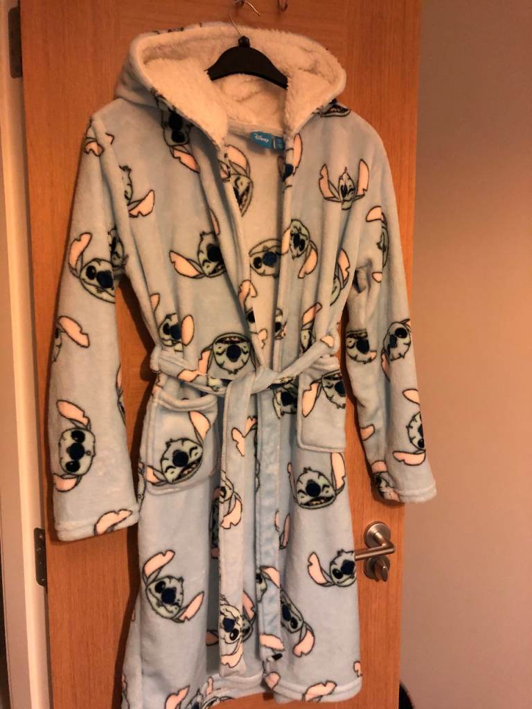 2x Girl Bathrobe Blue Disney Stitch and Teal New Look Penguins size 13-14 years
