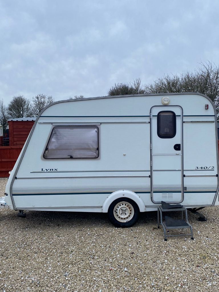 2001 compass caravan inc full awning & caravan accessories lightweight caravan