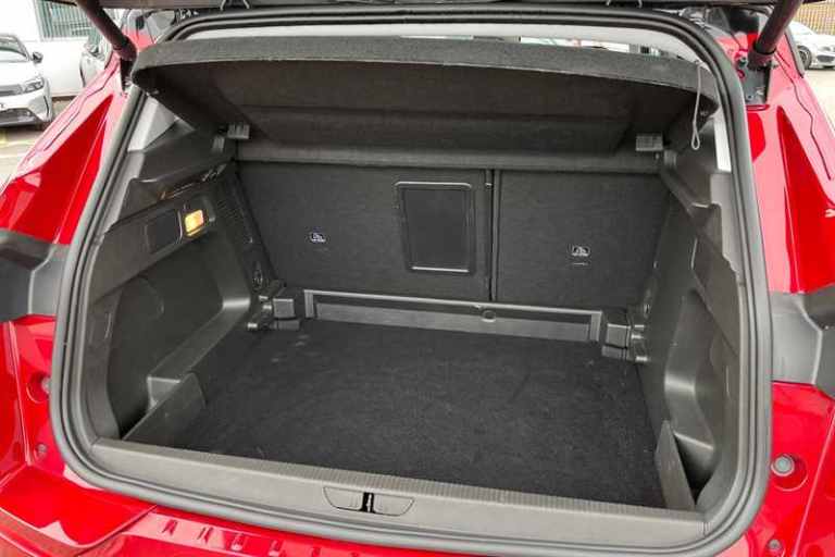 2023 Vauxhall Grandland 1.2 Turbo Ultimate 5dr Auto HATCHBACK PETROL Automatic