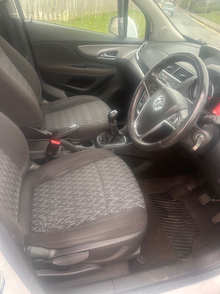 Rare 4X4, Vauxhall, MOKKA, Hatchback, 2014, Manual, 1686 (cc), 5 doors