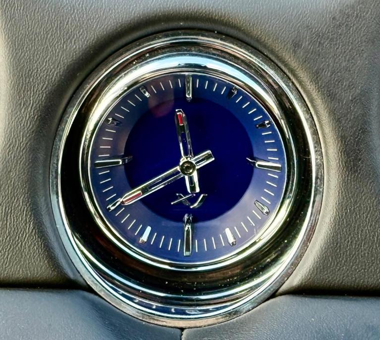 2010 Jaguar XJ 5.0 V8 Premium Luxury Auto Euro 5 4dr (LWB) SALOON Petrol Automatic