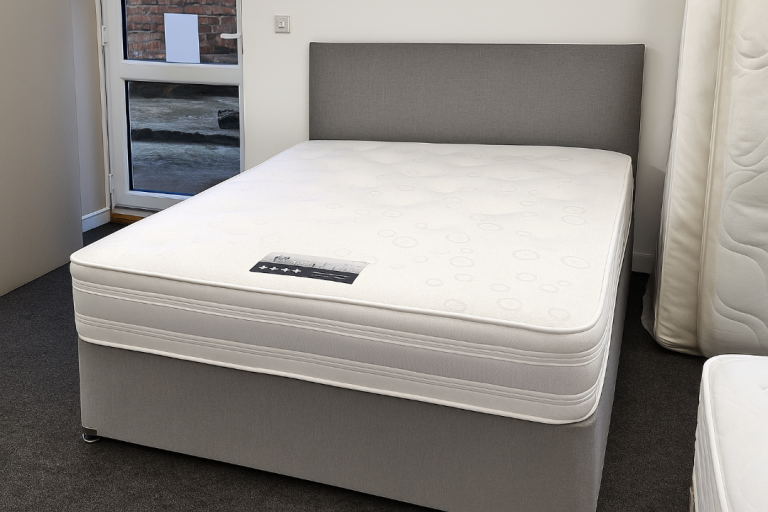 Quality Divan Bed With Storage Drawers And Mattress For Bedroom Spaces**