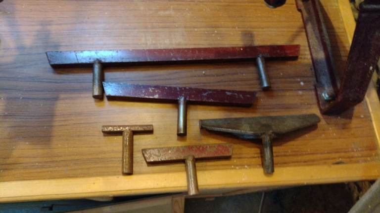 Wood turning lathe. Coronet Major.