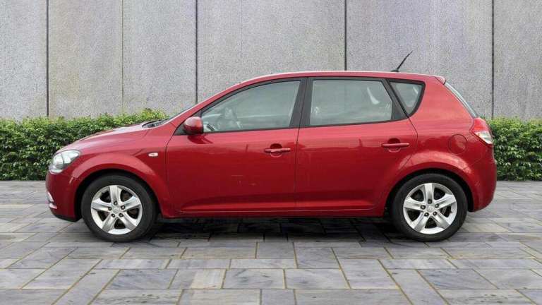 Kia, CEED, Hatchback, 2010, Manual, 1582 (cc), 5 doors