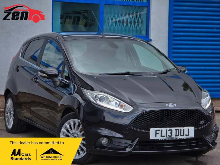 2013 Ford Fiesta 1.5 TDCi Titanium 5dr HATCHBACK Diesel Manual