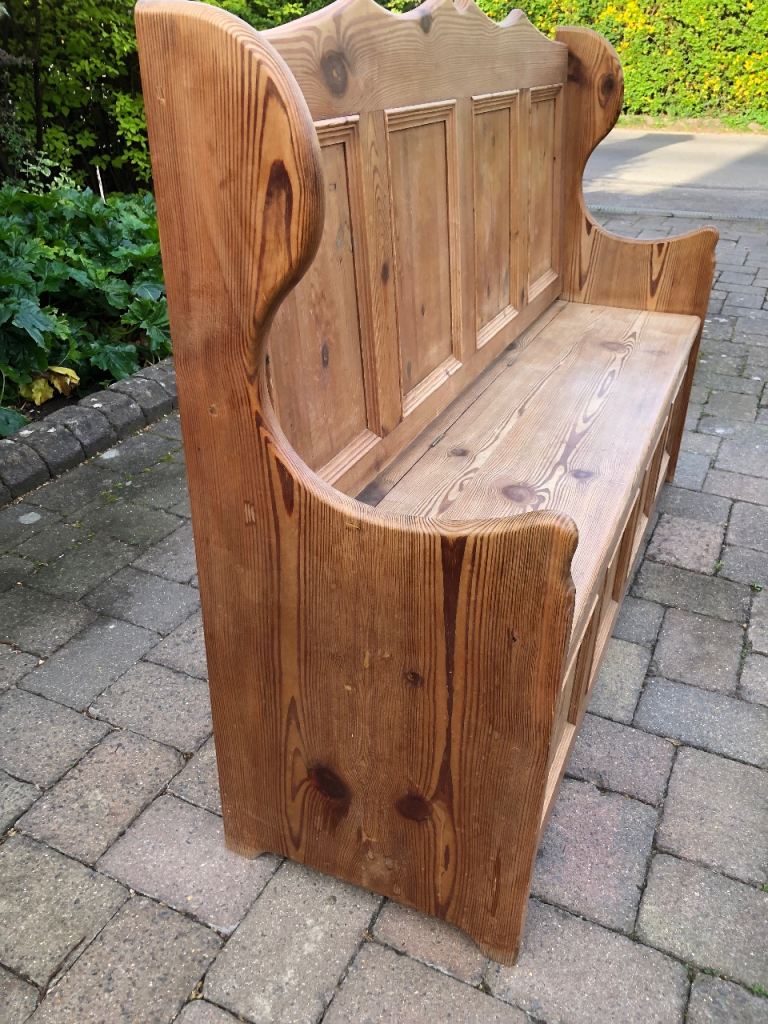 MONKS BENCH . PEW. STORAGE. SETTLE. Delivery possible.