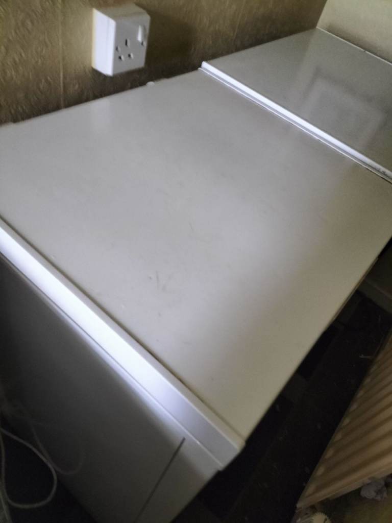 Small chest freezers x3