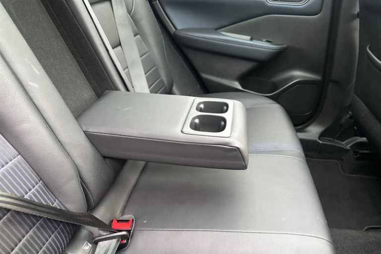 2024 Nissan Qashqai 1.3 DIG-T MH TEKNA 5DR Hatchback Petrol Manual