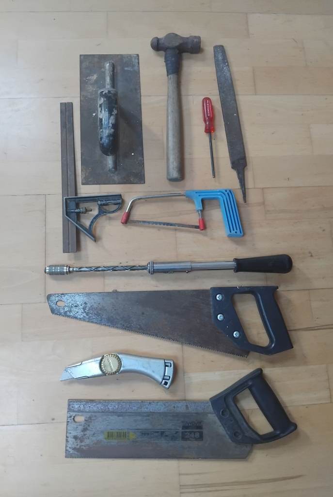 Job lot hand tools - includes ratchet screwdriver hammer 