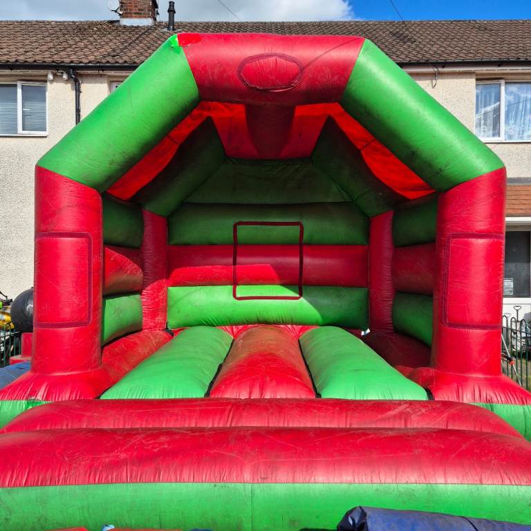 *15FT X 15FT* COMMERCIAL BOUNCY CASTLE SALE + DELIVERY AVAILABLE  