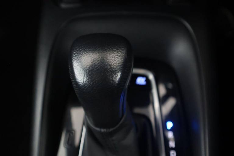 2022 Toyota Corolla 1.8 VVT-h Icon CVT Euro 6 (s/s) 5dr Hatchback PETROL/ELECTRIC Automatic