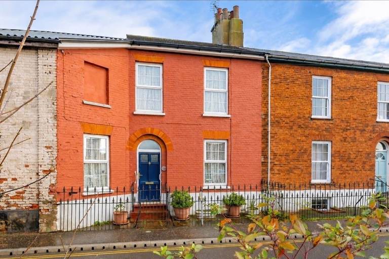 Four-Bedroom Town Centre Home – Dereham