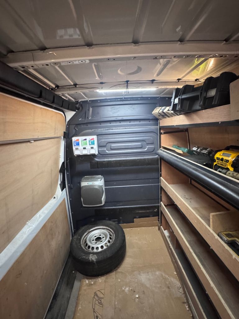 Mercedes sprinter bulkhead