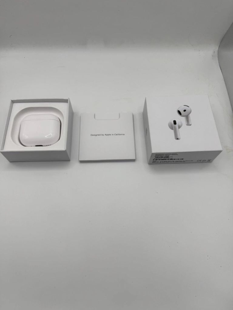 Apple AirPods 4 with Active Noise Cancellation – Brand New & Sealed 🎧