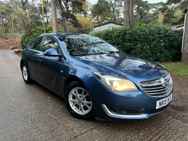 Vauxhall, INSIGNIA,ULEZ , £20 tax,diesel , cheap family Hatchback, 2015, Manual, 1956 (cc), 5 doors