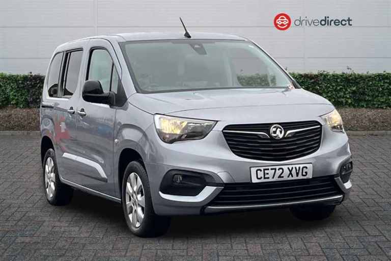 2022 Vauxhall Combo Life 1.5 Turbo D SE 5dr MPV DIESEL Manual