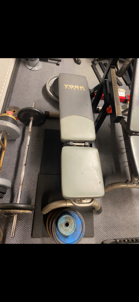 York Adjustable Weight Bench