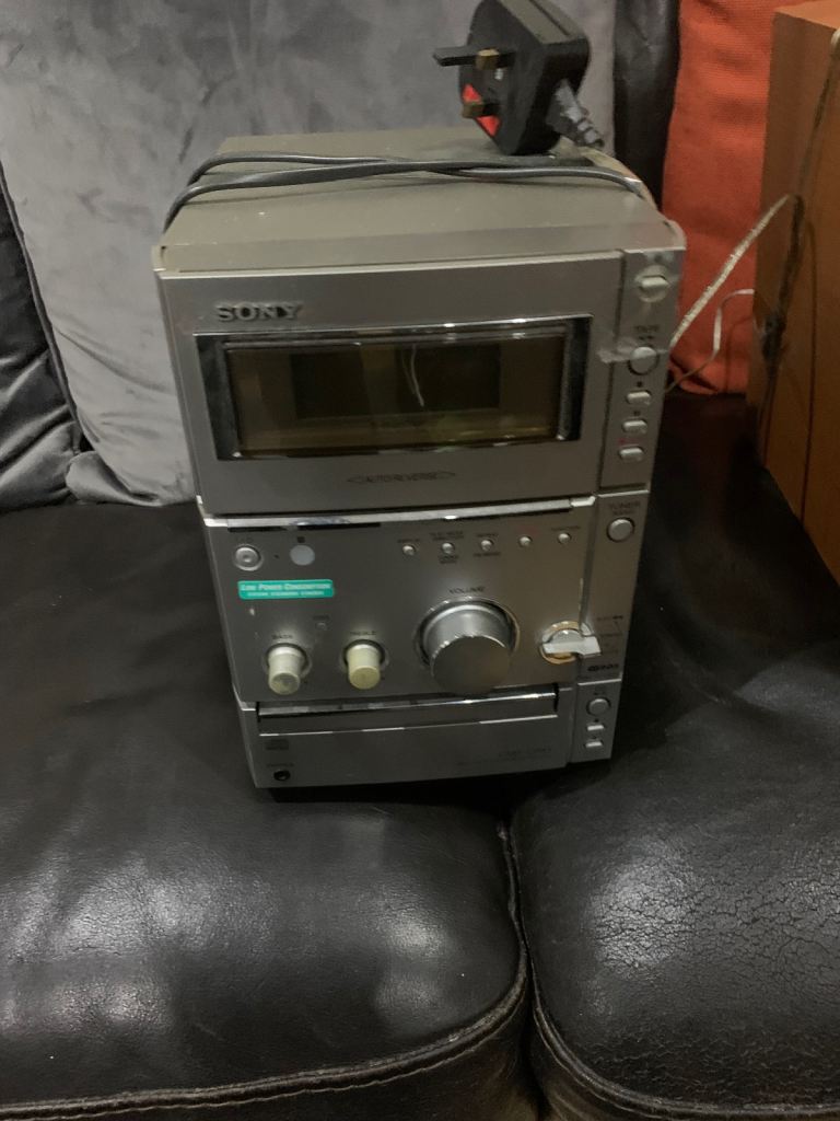 SONY MINI HIFI CD PLAYER 