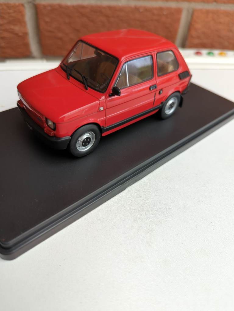 Fiat 126 1:24 Scale Diecast Model, Brand New Boxed