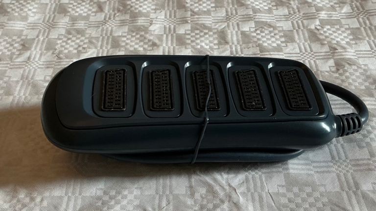 5 Way Scart Lead/Cable/Wire Splitter Box, New
