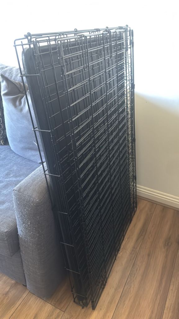 Large Collapsable Dog Crate/Cage - Great Condition