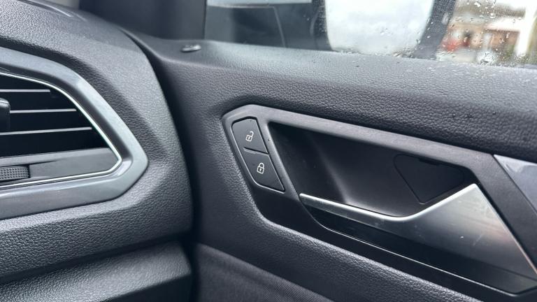 2021 Volkswagen T-Roc 1.5 TSI EVO SEL 5dr DSG Petrol Hatchback Hatchback Petrol Automatic