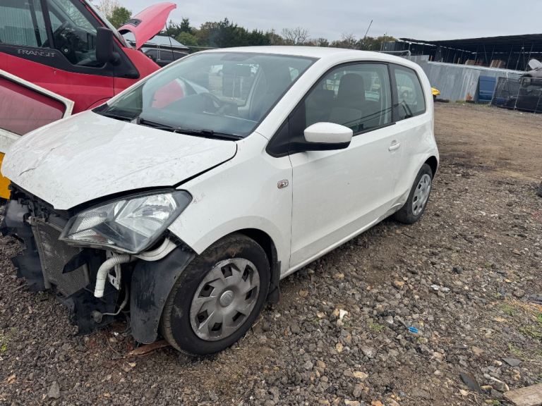 Seat mii 1.0 2013 white BREAKING FOR PARTS
