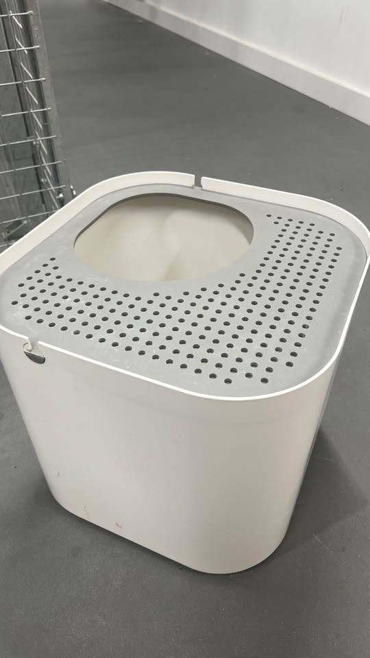 Modkat Top-Entry Litter Box (White) – RRP £90
