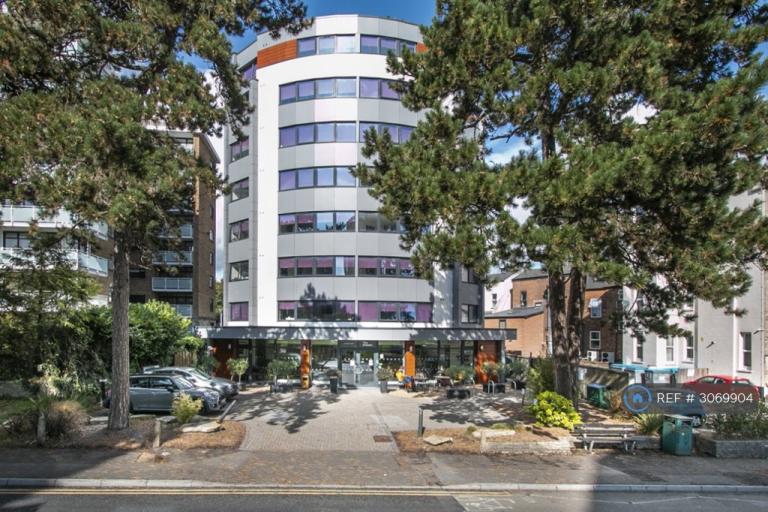 1 bedroom in Bath Road, Bournemouth, BH1 (#3069904)