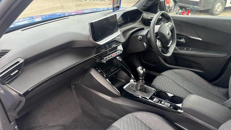 2024 Peugeot 2008 1.2 PureTech 130 Allure 5dr Petrol Estate Estate Petrol Manual