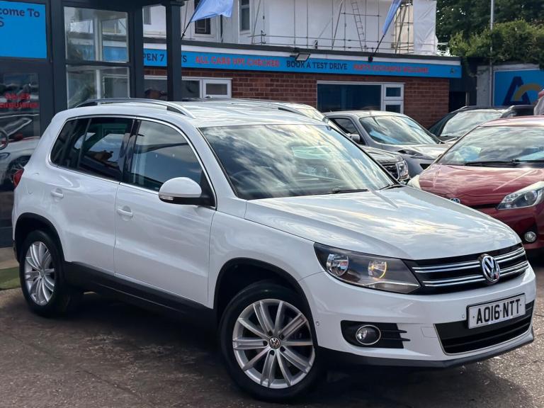2016 Volkswagen Tiguan 2.0 TDI BlueMotion Tech Match Edition SUV 5dr Diesel Manual 4WD Euro 6 (s/...